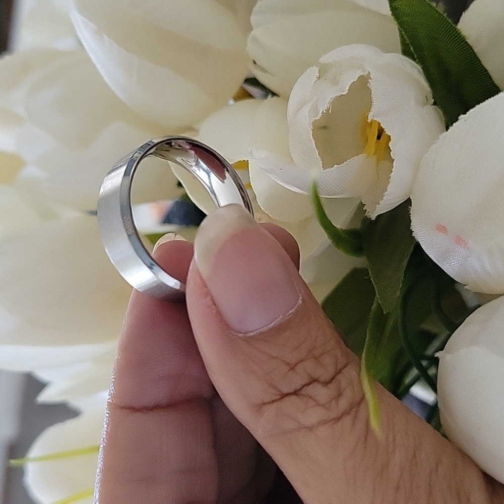 Brand New Men's Stainless steel wedding band az 11